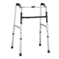 ΠΕΡΙΠΑΤΗΤHΡΑΣ ΠΤΥΣΣOΜΕΝΟΣ