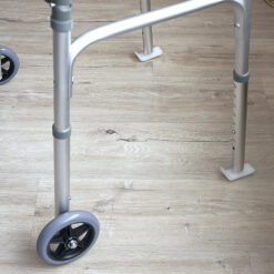 Alternative view of ΓΛΥΣΤΡΕΣ ΠΕΡΙΠΑΤΗΤΗΡΑ